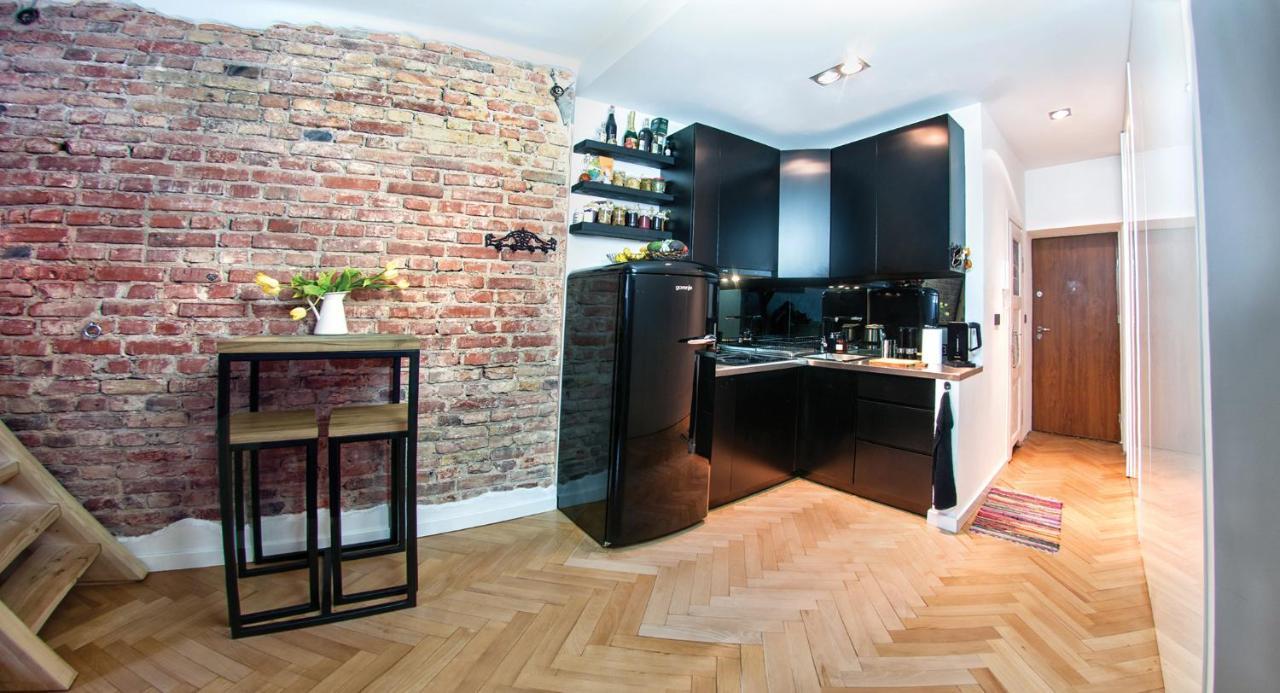 Waw Apartamenty Centrum Варшава Екстериор снимка