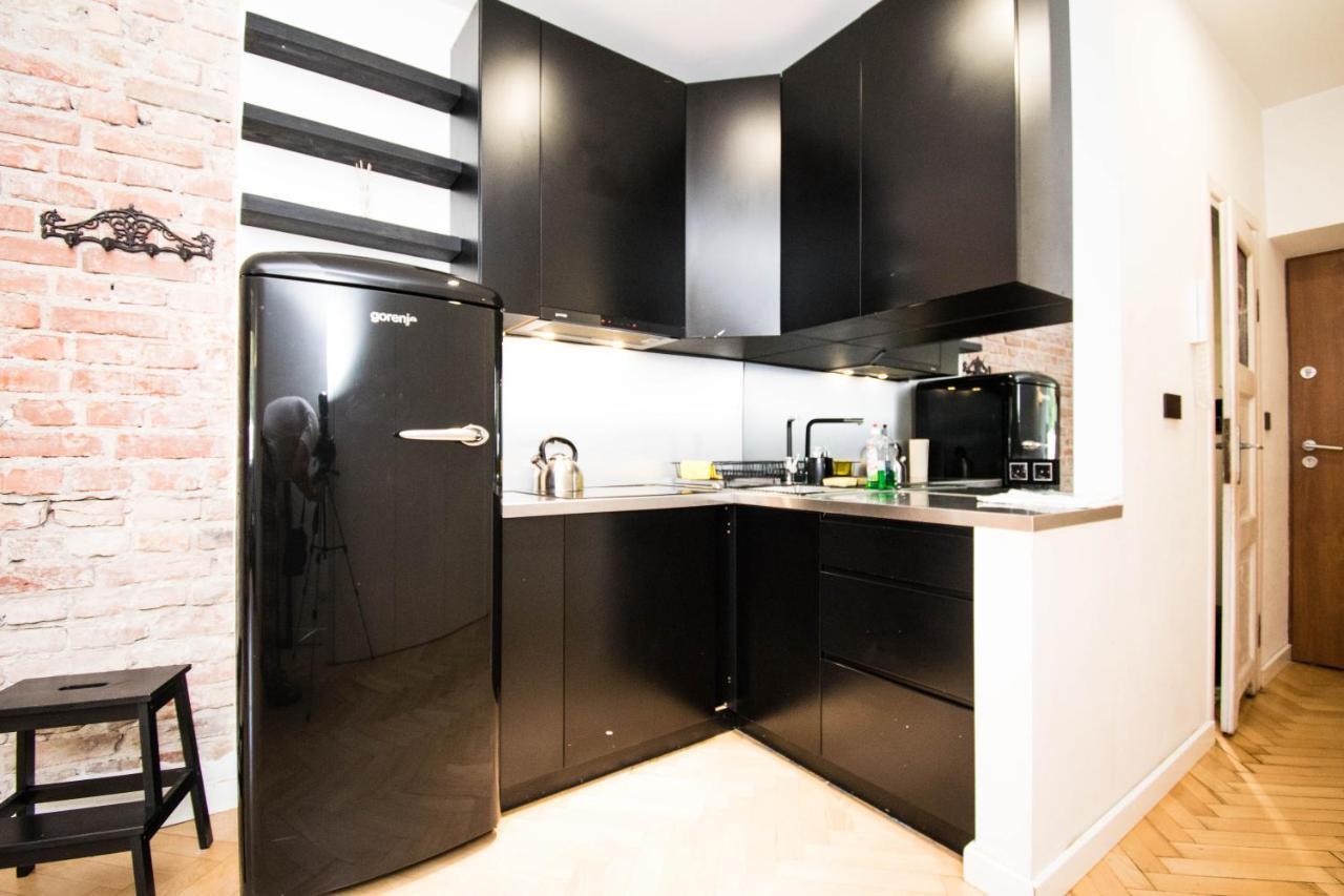 Waw Apartamenty Centrum Варшава Екстериор снимка